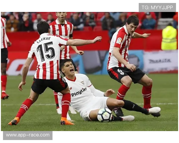 巴列卡诺前锋德弗鲁托斯：团队配合是进攻关键